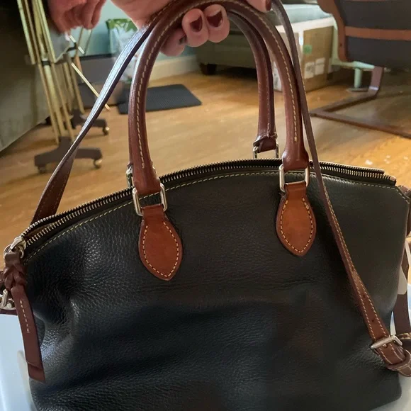 Dooney & Bourke Bag - Picture 4 of 8